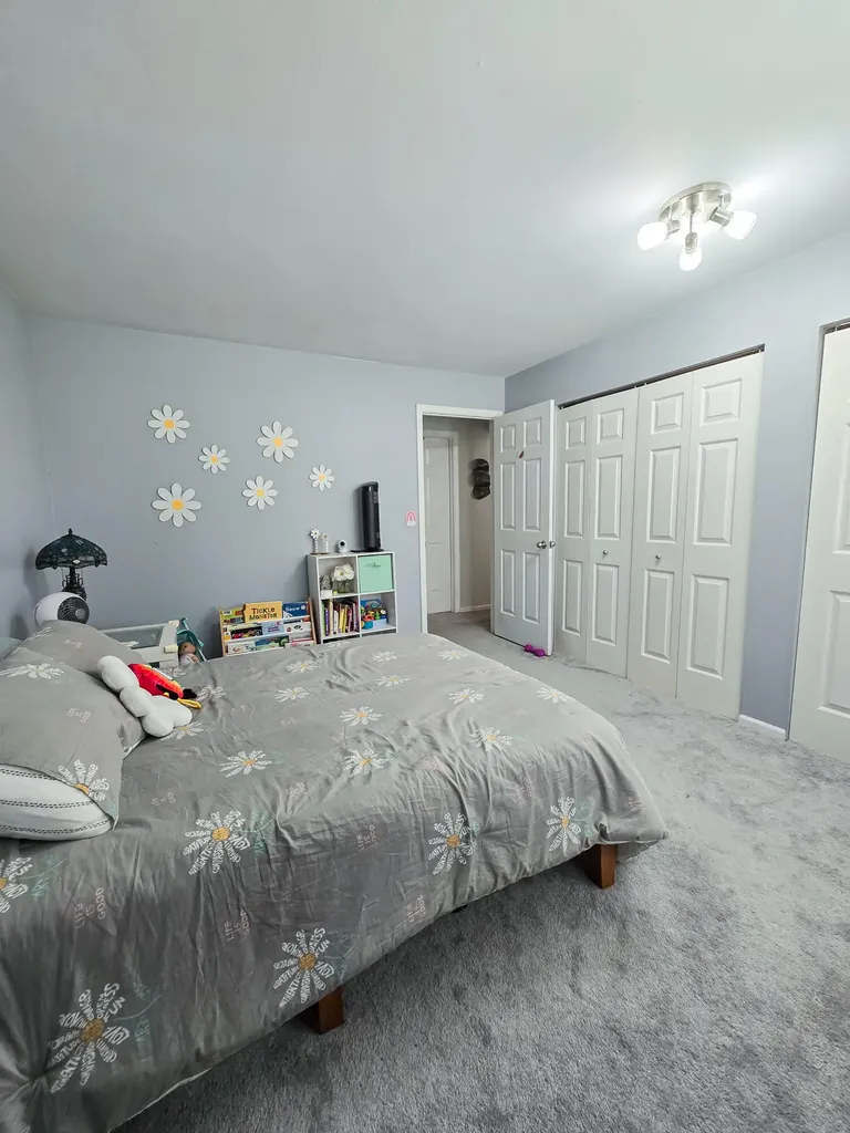 3360 Pine Meadow Drive SE Kentwood City MI 49512