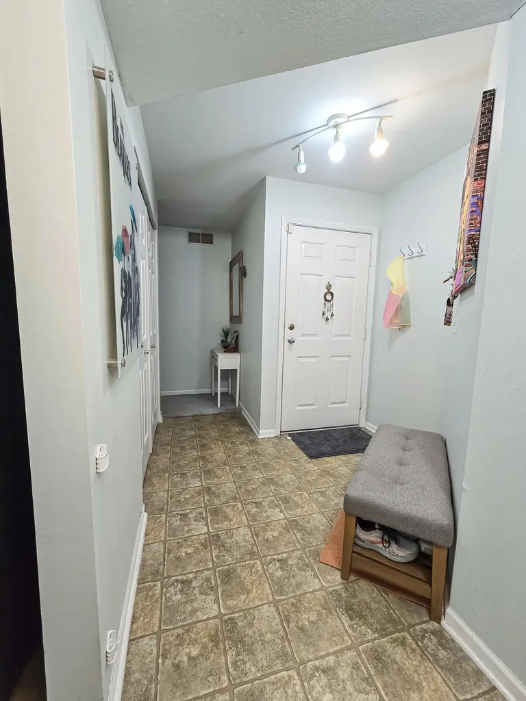 3360 Pine Meadow Drive SE Kentwood City MI 49512