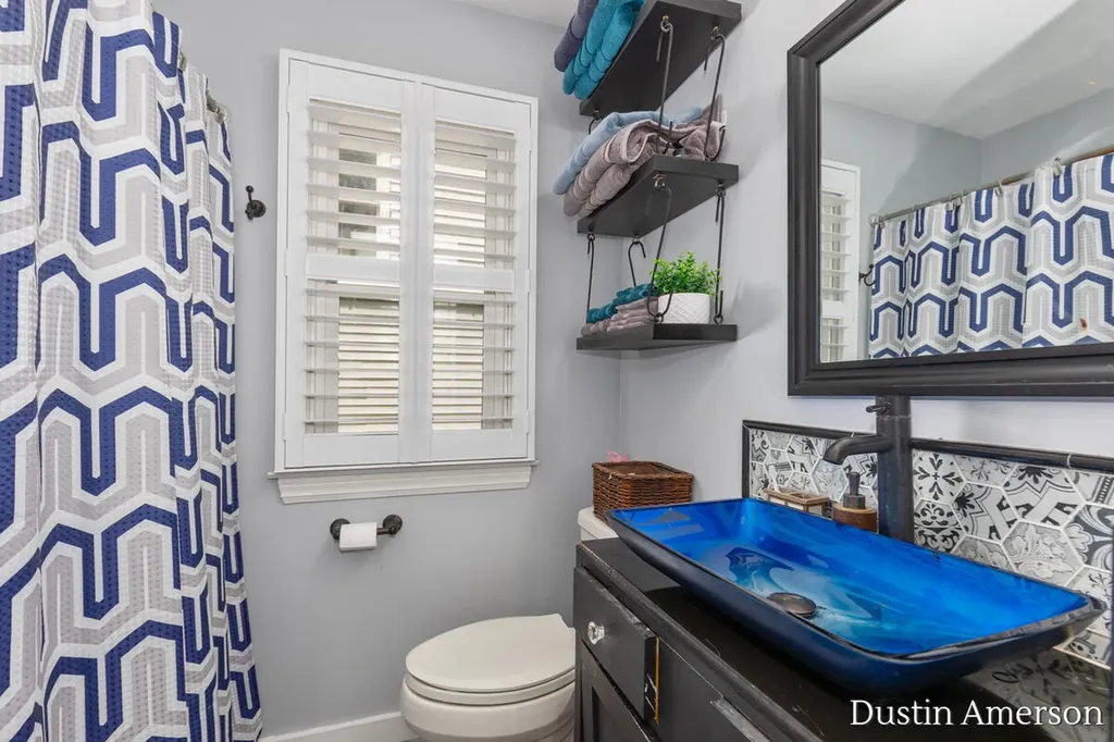 1411 Lewison Avenue NE Grand Rapids City MI 49505