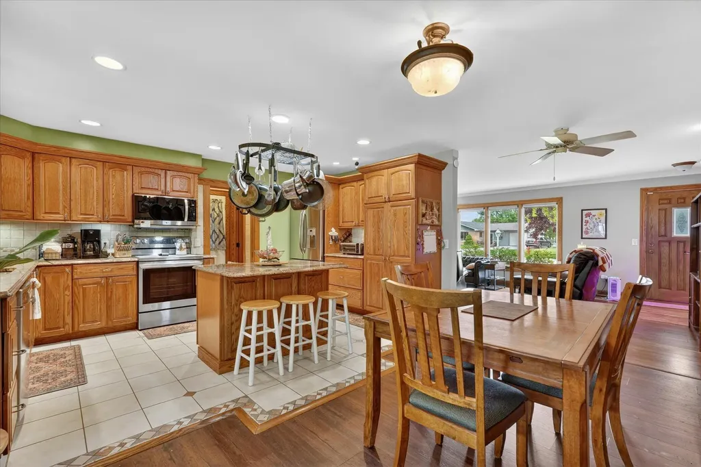 12623 Greenhill Drive Grand Blanc City MI 48439