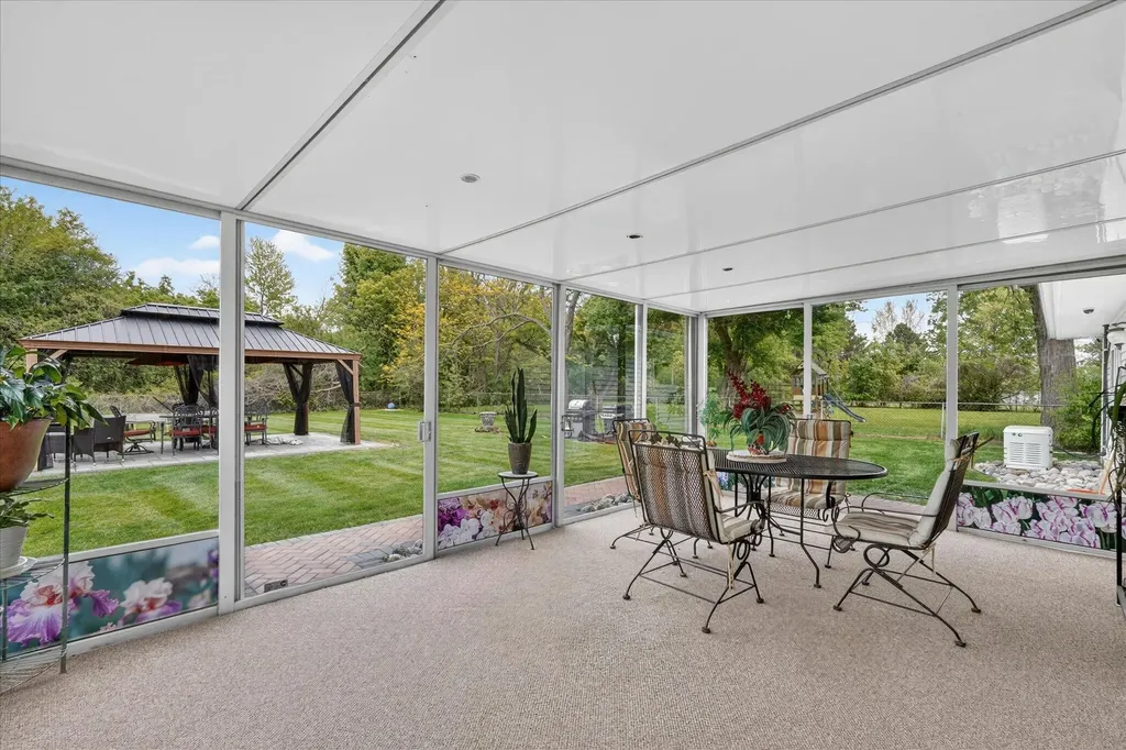 12623 Greenhill Drive Grand Blanc City MI 48439