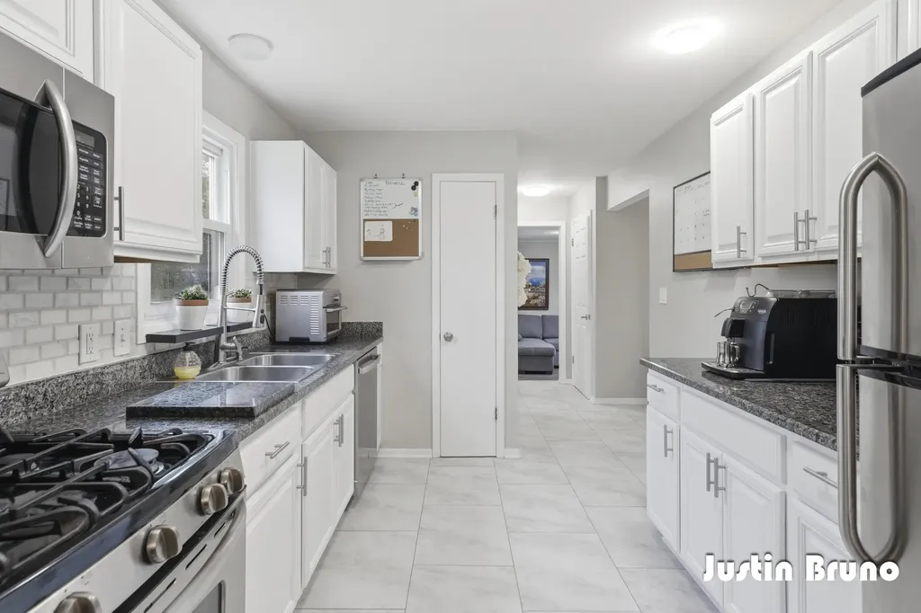 6866 Adaside Drive SE Ada Township MI 49301