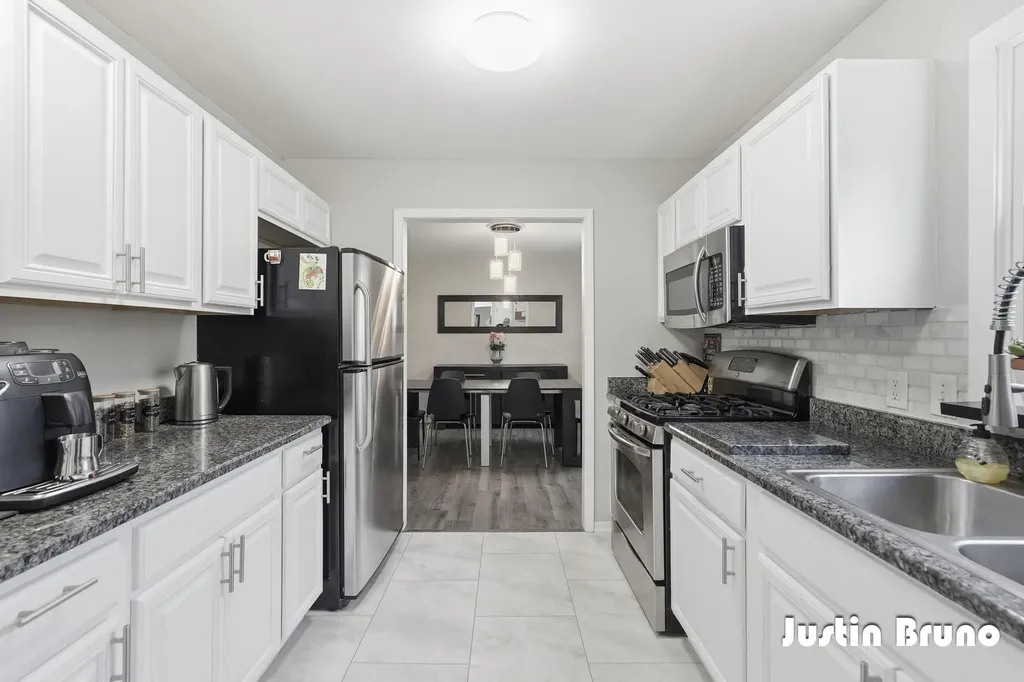 6866 Adaside Drive SE Ada Township MI 49301