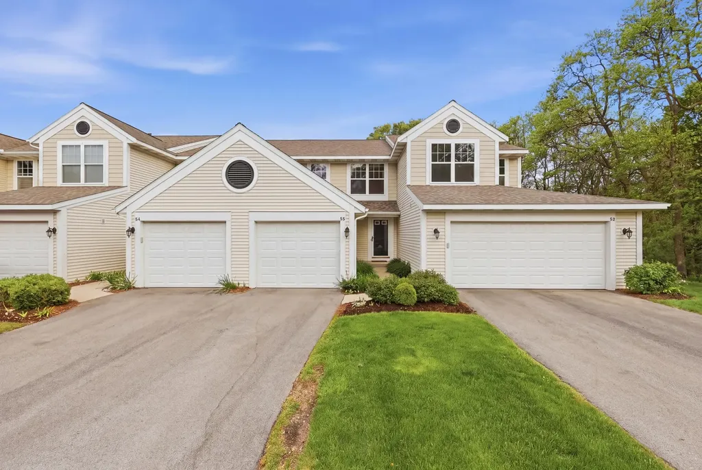 86 Sun Ridge Drive Park Township MI 49424
