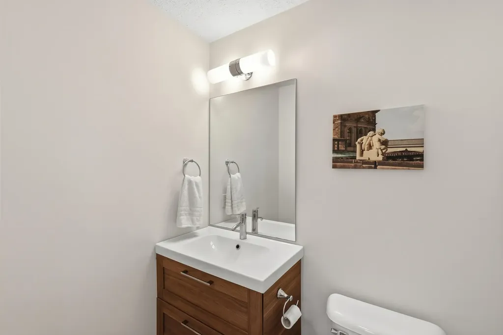 86 Sun Ridge Drive Park Township MI 49424