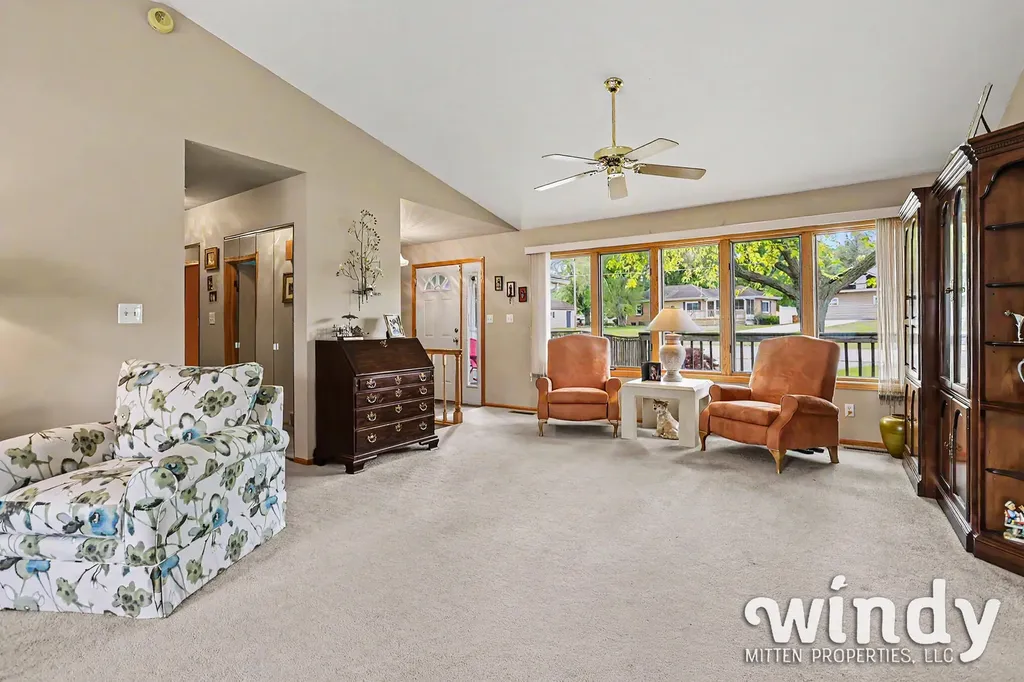 5005 Shoreview Drive Coloma Charter Township MI 49038