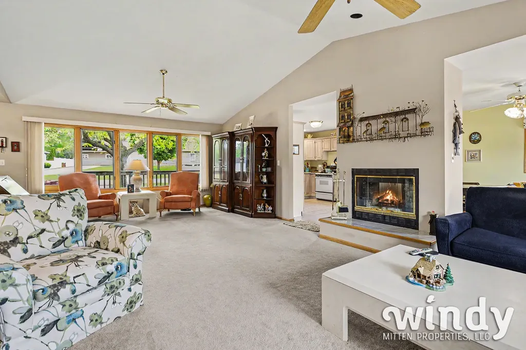 5005 Shoreview Drive Coloma Charter Township MI 49038