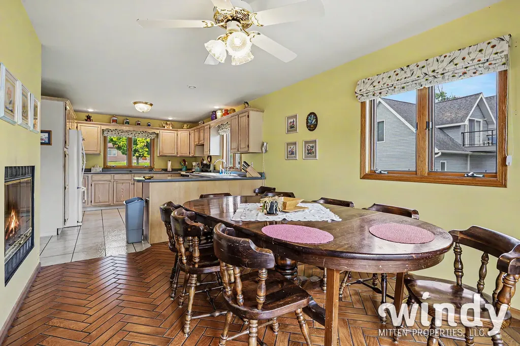 5005 Shoreview Drive Coloma Charter Township MI 49038