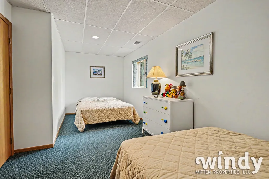 5005 Shoreview Drive Coloma Charter Township MI 49038