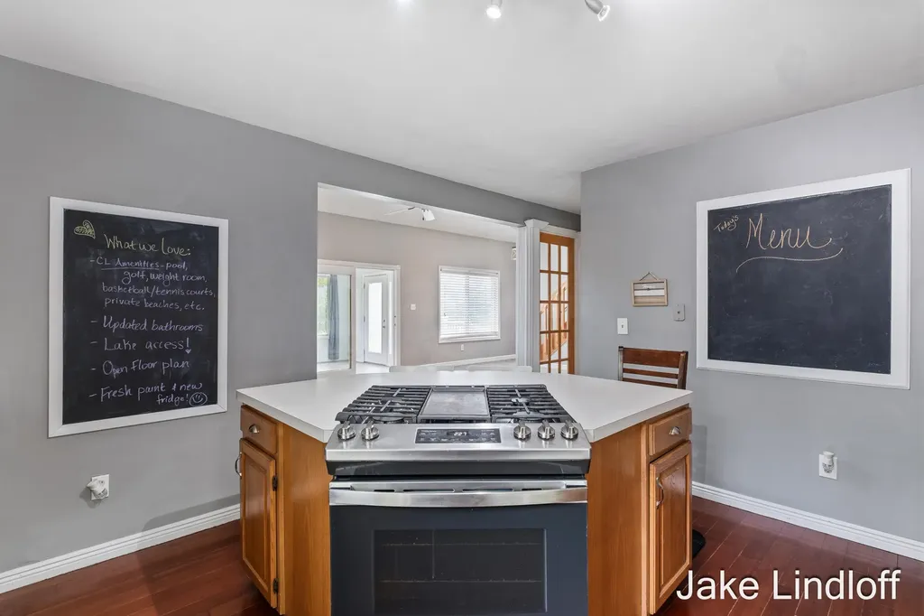 11014 E Royal Road Morton Township MI 49346