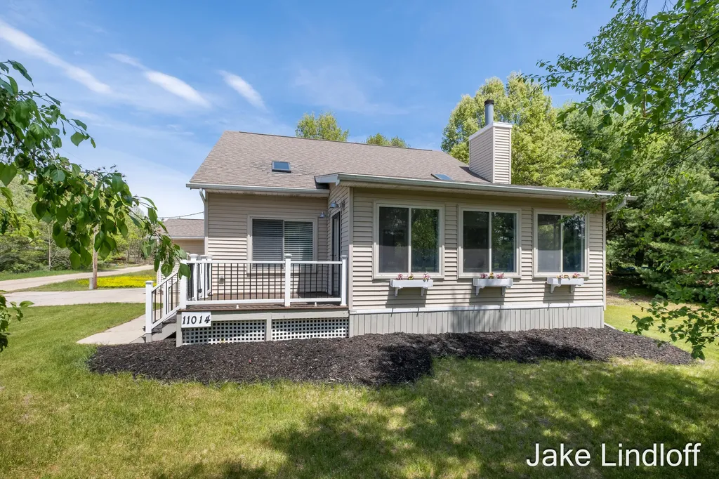 11014 E Royal Road Morton Township MI 49346