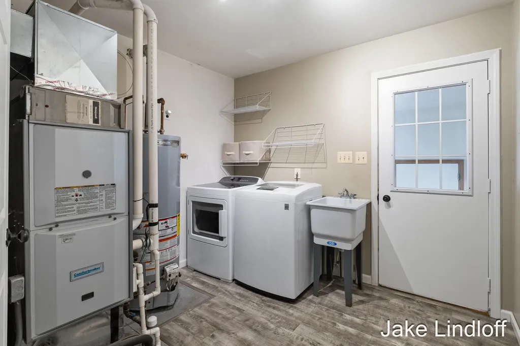 11014 E Royal Road Morton Township MI 49346