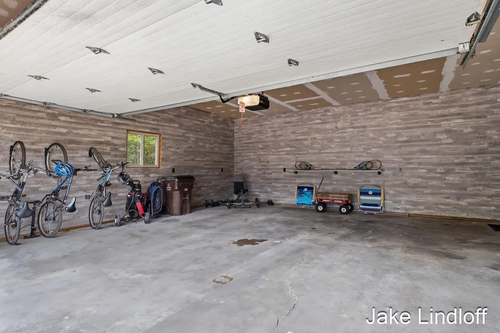 11014 E Royal Road Morton Township MI 49346