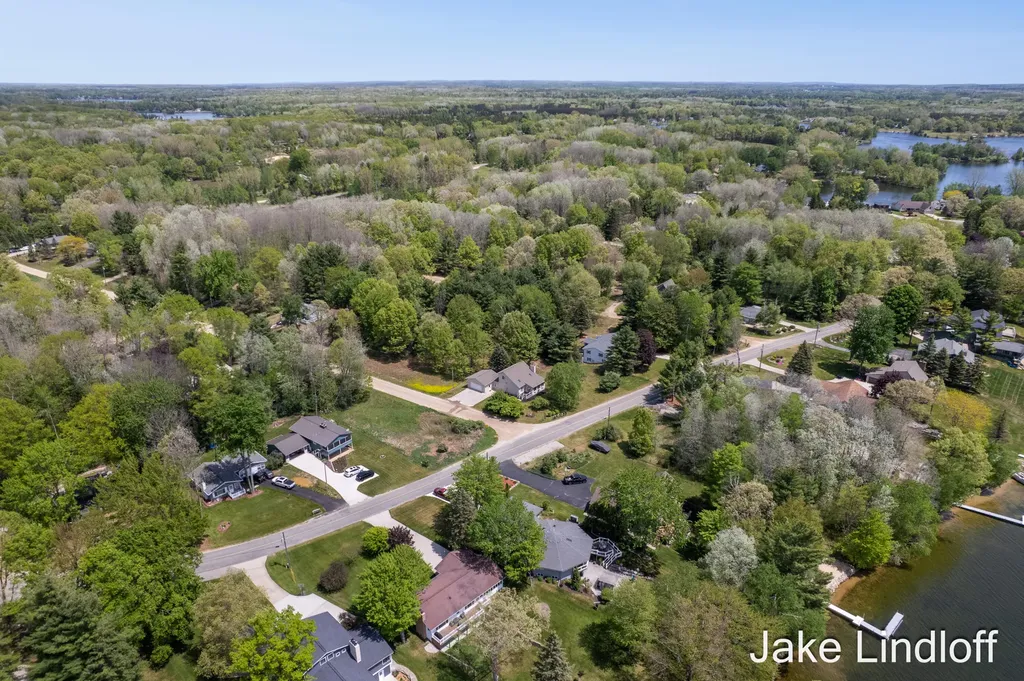 11014 E Royal Road Morton Township MI 49346