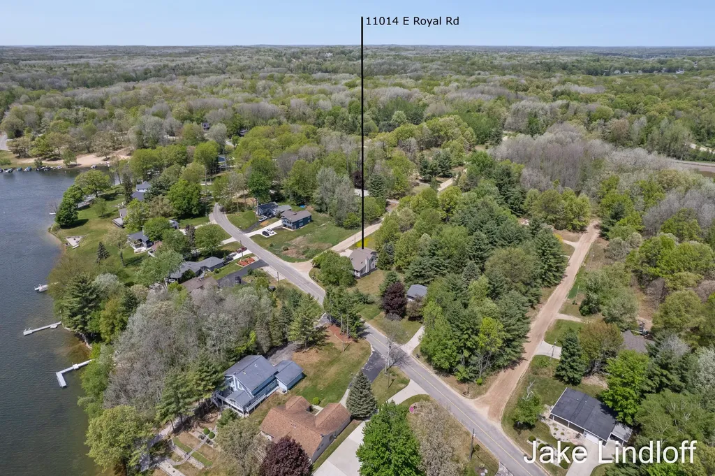 11014 E Royal Road Morton Township MI 49346