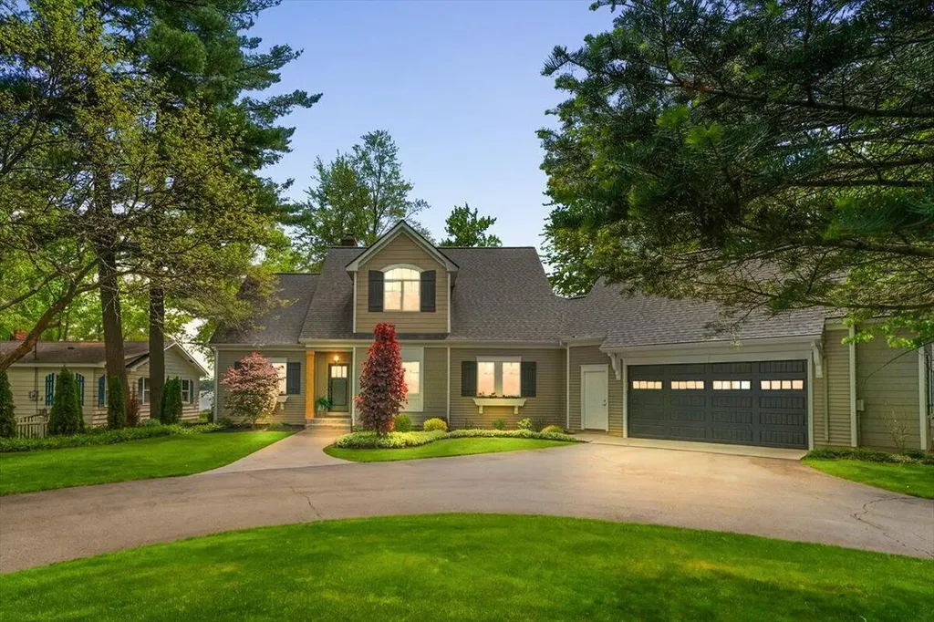 3343 N Shore Drive Pierson Township MI 49339