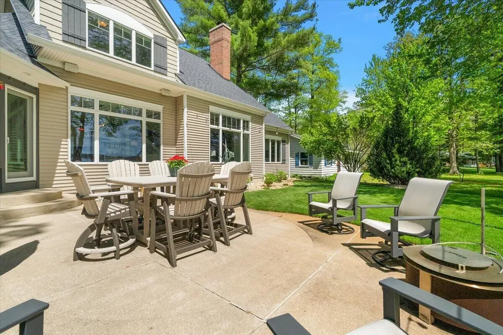3343 N Shore Drive Pierson Township MI 49339