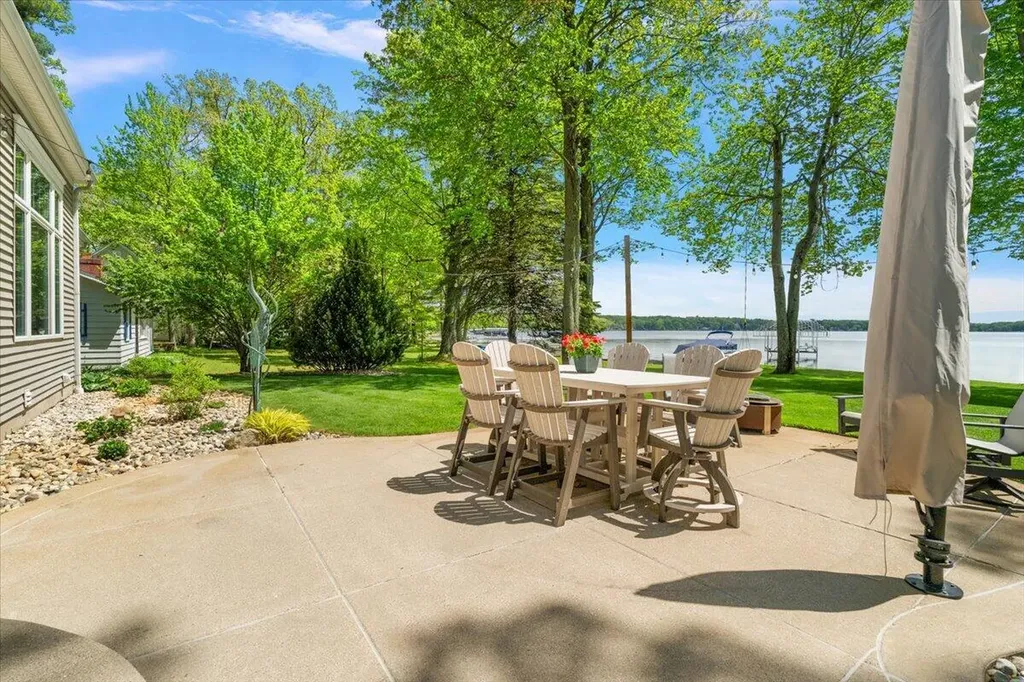 3343 N Shore Drive Pierson Township MI 49339