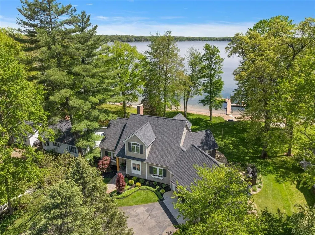 3343 N Shore Drive Pierson Township MI 49339