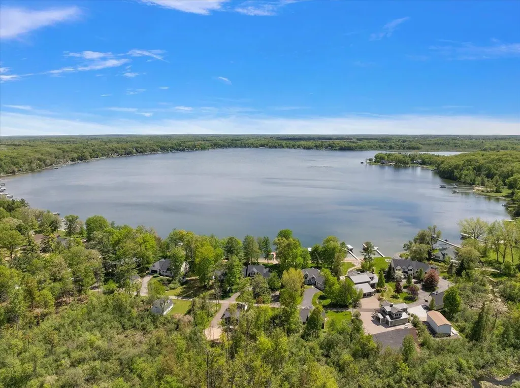 3343 N Shore Drive Pierson Township MI 49339