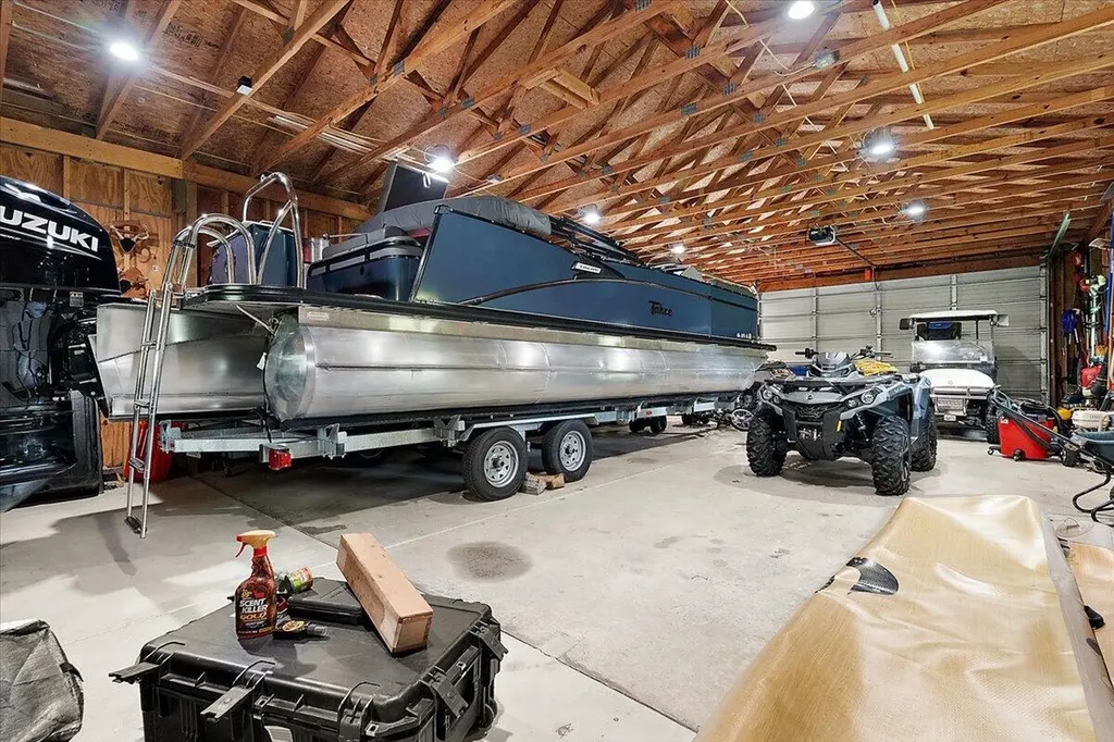 3343 N Shore Drive Pierson Township MI 49339