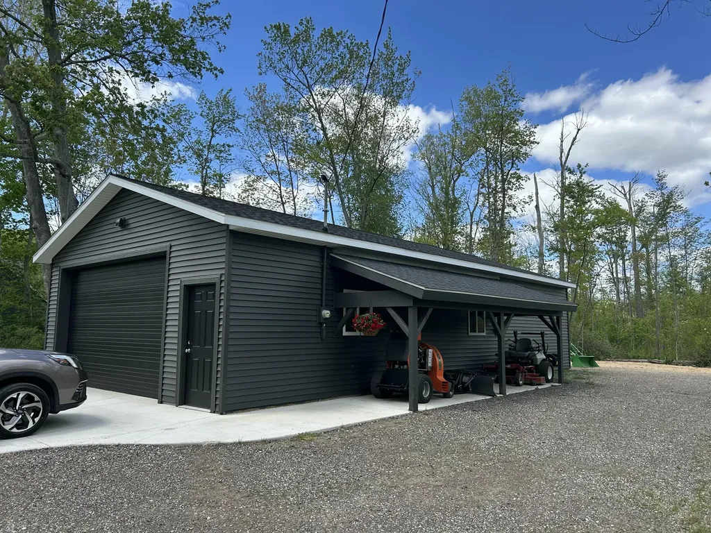3343 N Shore Drive Pierson Township MI 49339