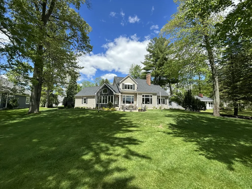 3343 N Shore Drive Pierson Township MI 49339