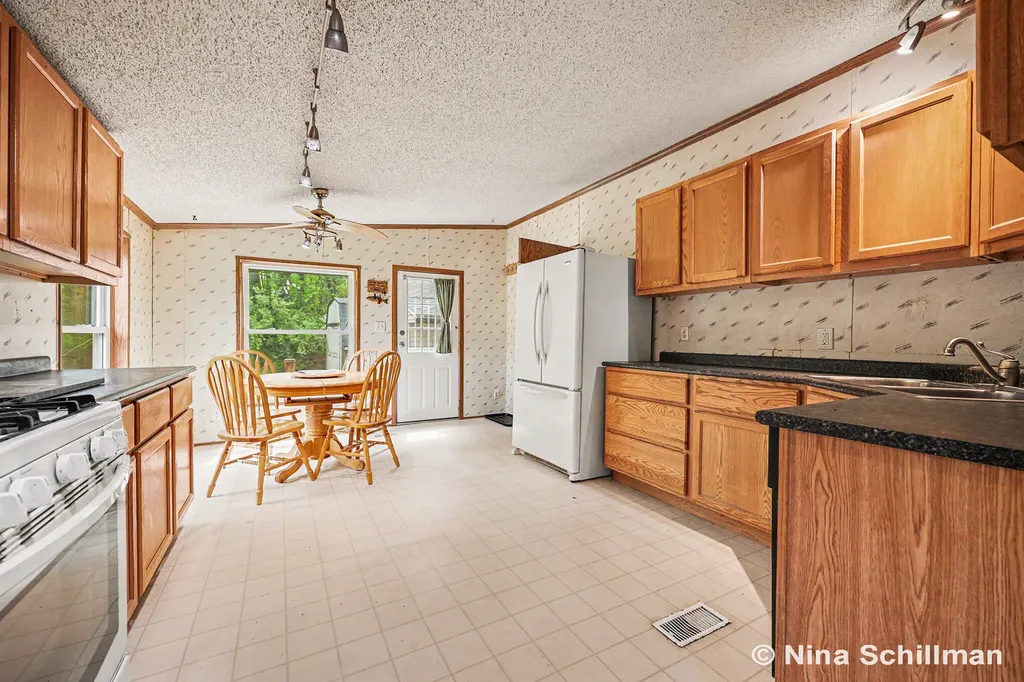 12150 Woodland Park Drive NE Grattan Township MI 48809