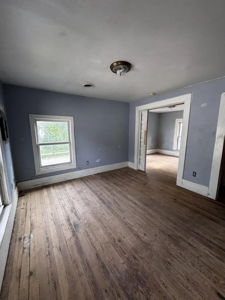 718 Sherman Street SE Grand Rapids City MI 49503