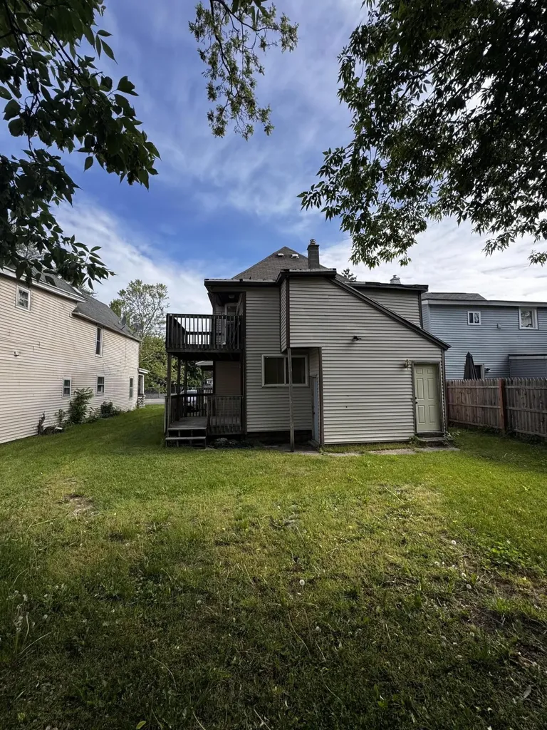 718 Sherman Street SE Grand Rapids City MI 49503
