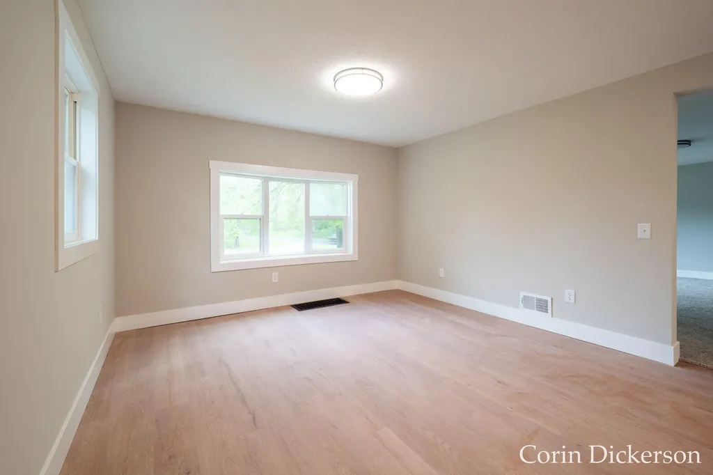 10860 Douglas Avenue Cooper Charter Township MI 49080