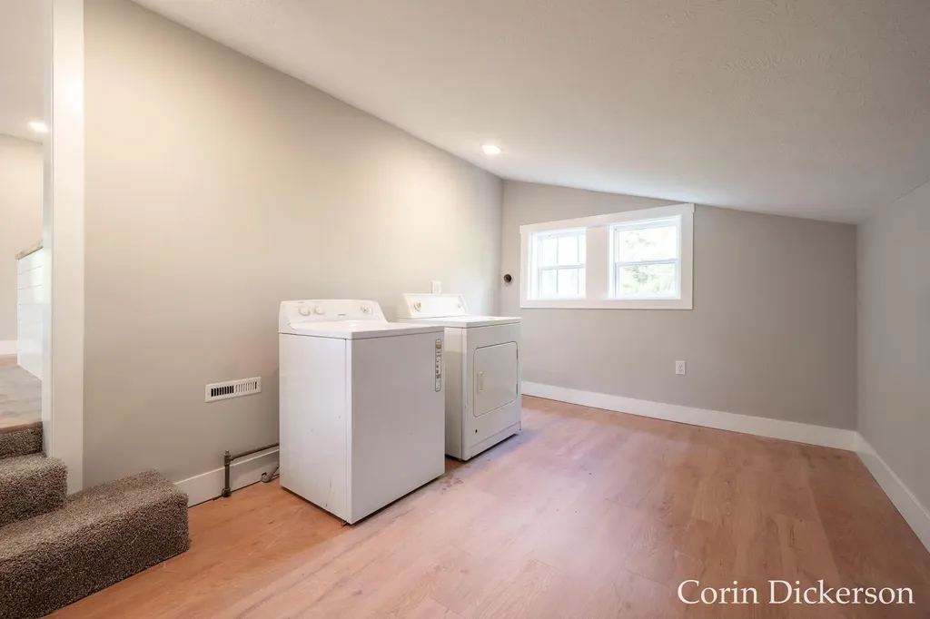 10860 Douglas Avenue Cooper Charter Township MI 49080