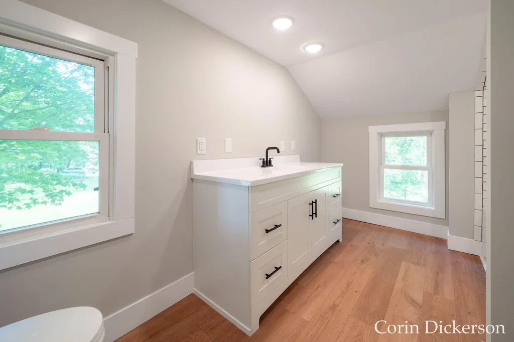 10860 Douglas Avenue Cooper Charter Township MI 49080