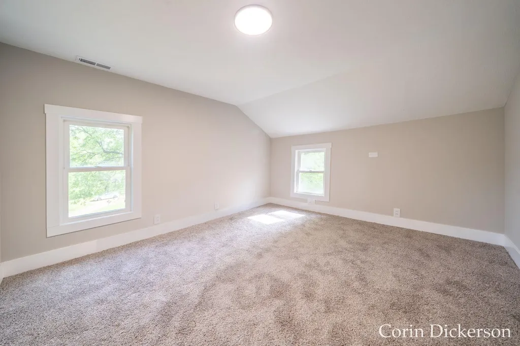 10860 Douglas Avenue Cooper Charter Township MI 49080