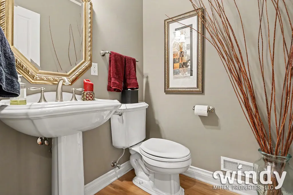 7897 Lakewood Drive Coloma Charter Township MI 49038