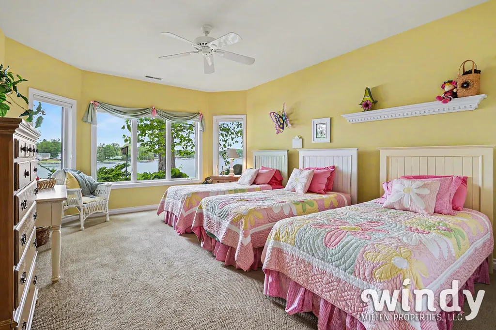 7897 Lakewood Drive Coloma Charter Township MI 49038