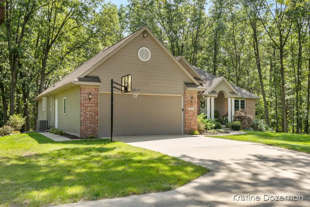 7655 Raven Ridge Drive Caledonia Township MI 49316