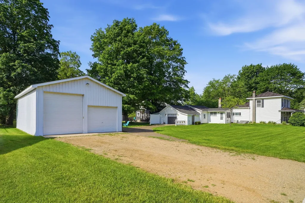 338 Park Street Wayland City MI 49348