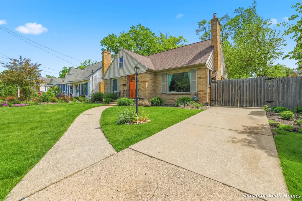 146 Alten Avenue NE Grand Rapids City MI 49503