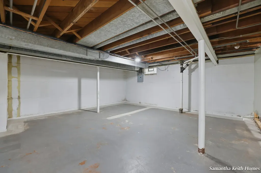 146 Alten Avenue NE Grand Rapids City MI 49503