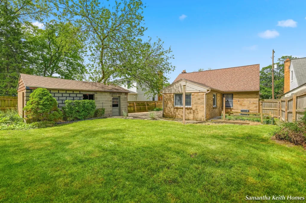 146 Alten Avenue NE Grand Rapids City MI 49503