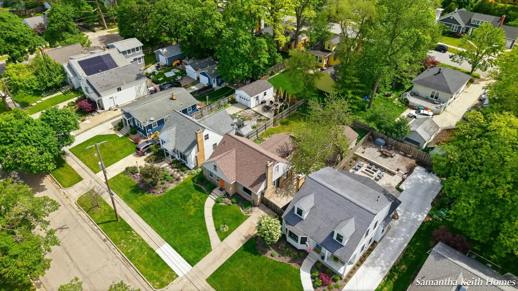 146 Alten Avenue NE Grand Rapids City MI 49503