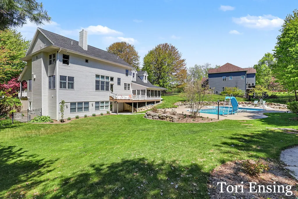 1711 Meyer Court Greenville City MI 48838