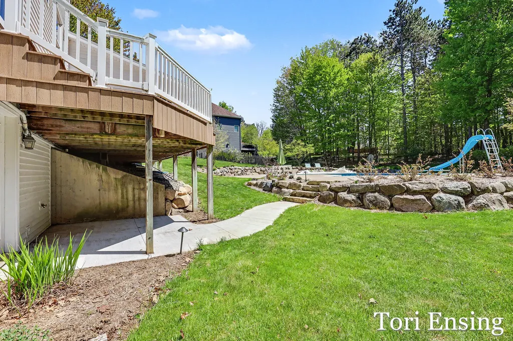 1711 Meyer Court Greenville City MI 48838