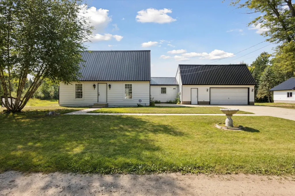 3441 Townline Road Unknown City MI 48629