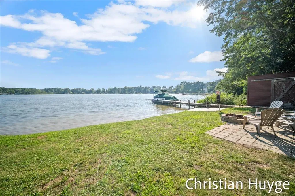8818 E 128th Street Ensley Township MI 49343