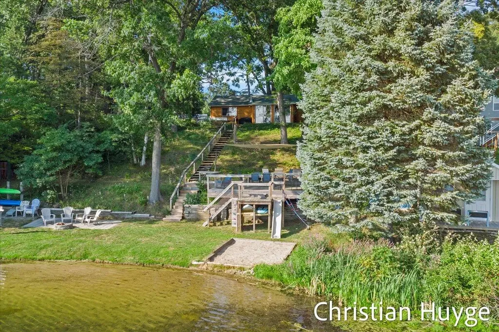 8818 E 128th Street Ensley Township MI 49343
