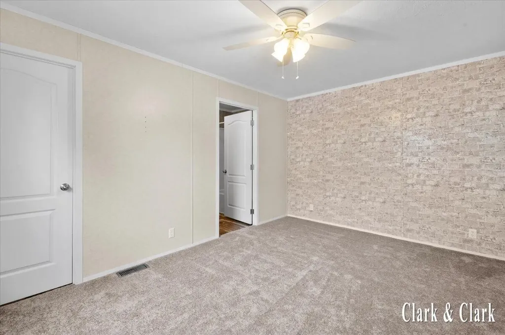 6900 Knottypine Street NE Plainfield Charter Township MI 49341