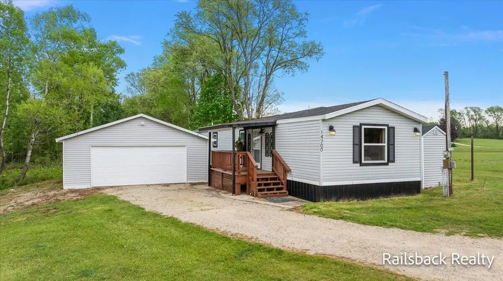 14700 Hanna Avenue NE Solon Township MI 49319