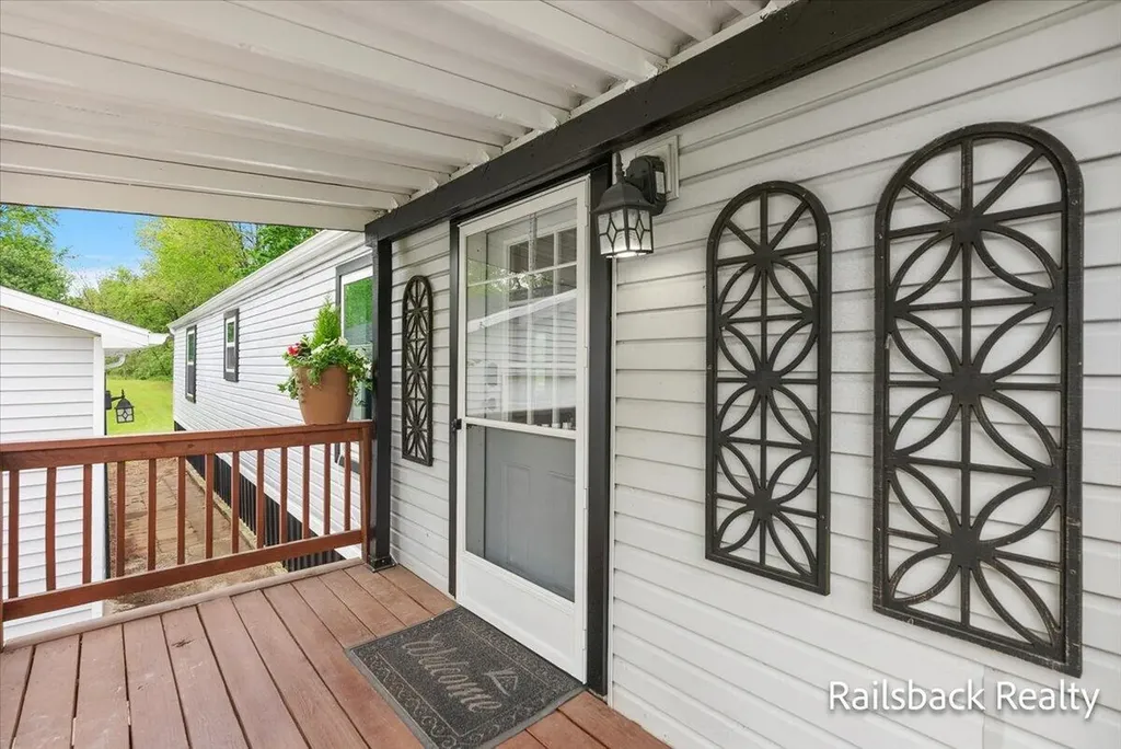 14700 Hanna Avenue NE Solon Township MI 49319